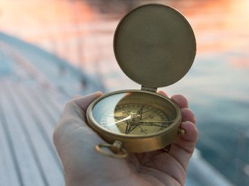  alt="How to manage your hotel’s revenue strategy during a crisis"  title="How to manage your hotel’s revenue strategy during a crisis" 