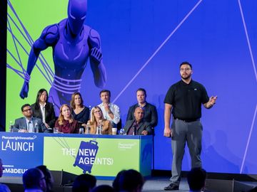  alt="BILL - Launch pitch at The Phocuswright Conference 2024"  title="BILL - Launch pitch at The Phocuswright Conference 2024" 