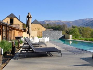  alt="What vacation rentals need to do in 2021"  title="What vacation rentals need to do in 2021" 